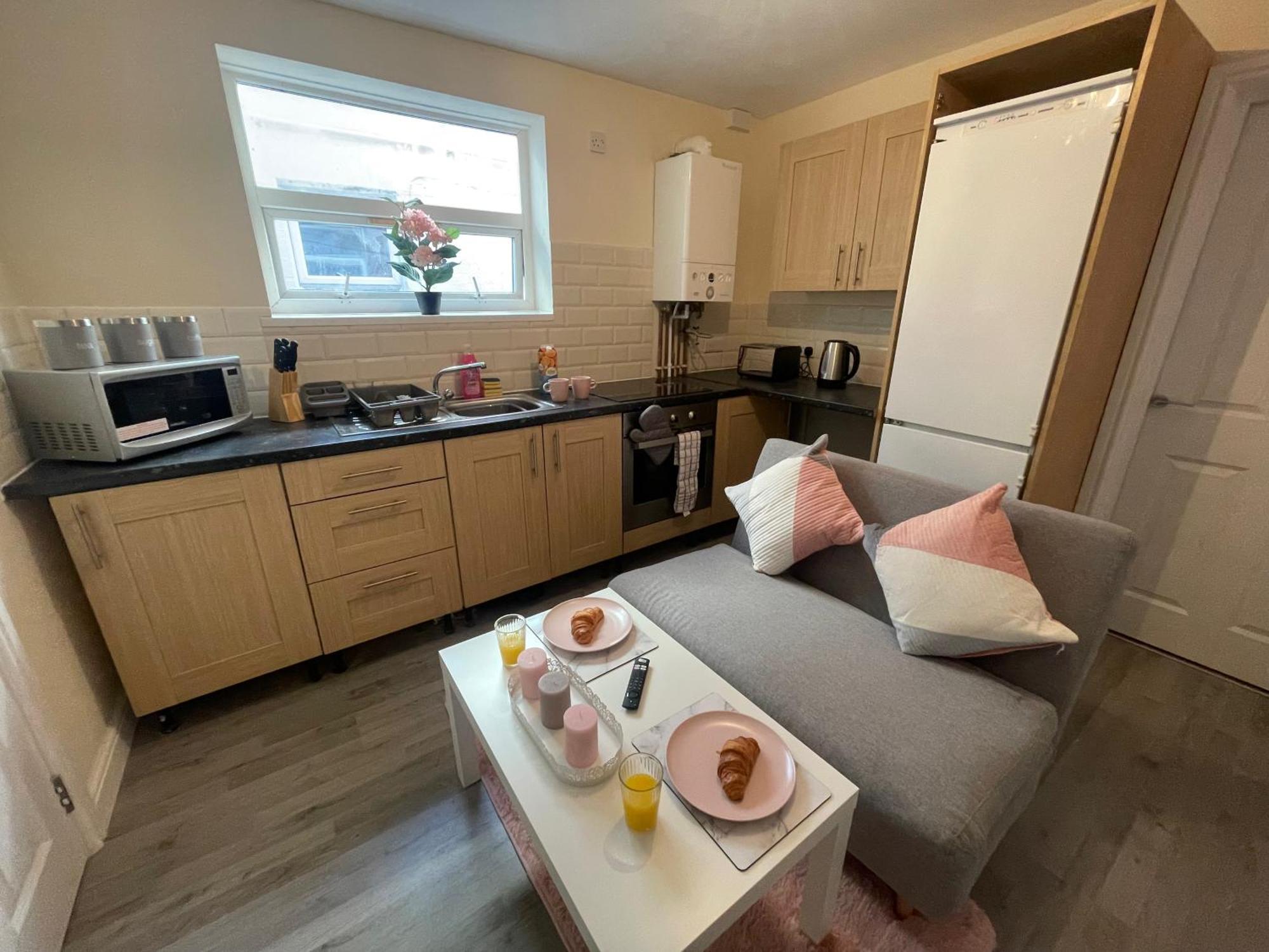 The Oxford Avenue Apartment Саутхамптън Екстериор снимка